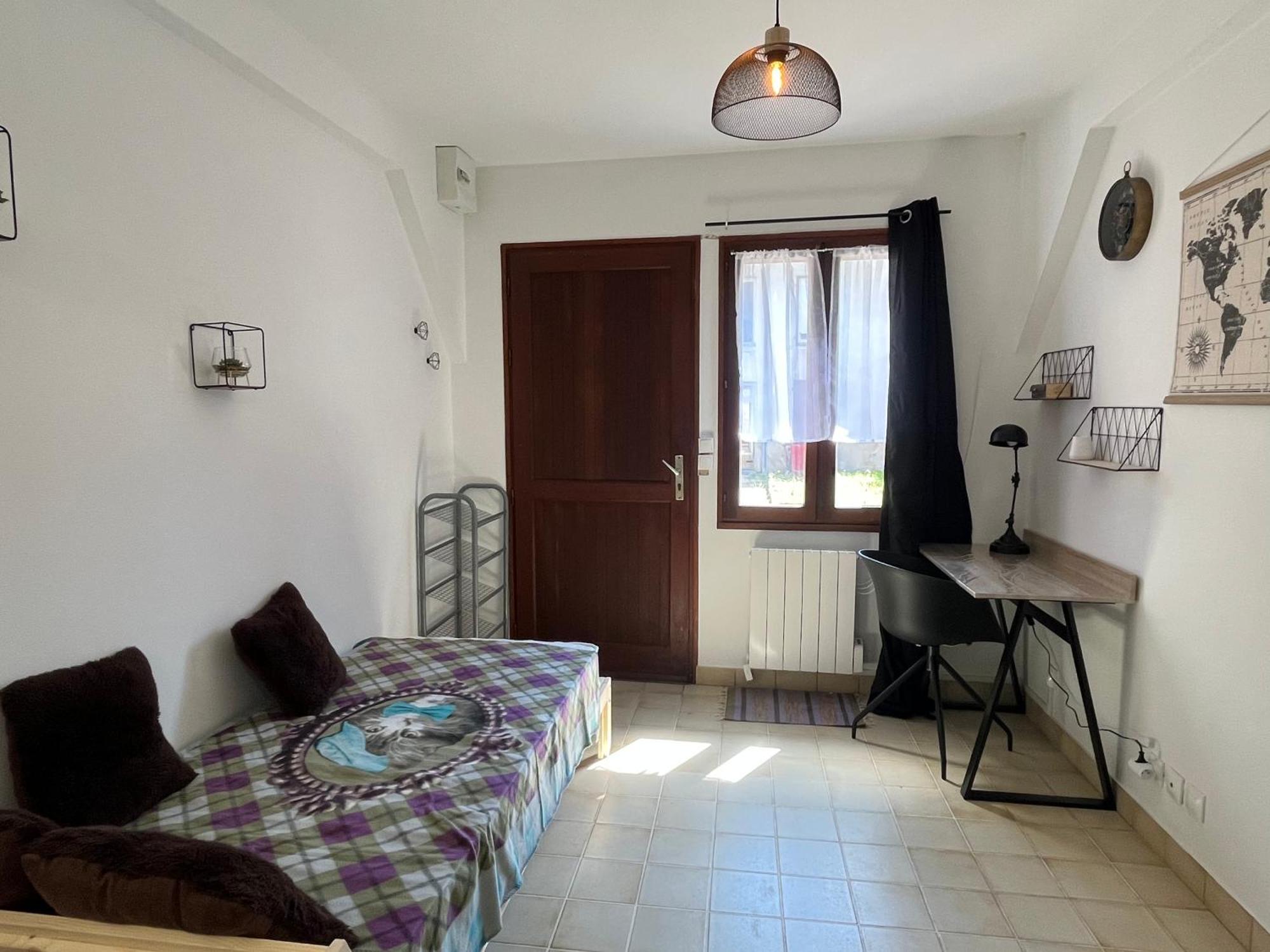 Appartement Studio Entre Centre Et Facultes *